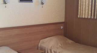 Гостиница Volna Guest House Адлер Двухместный номер с 2 отдельными кроватями-5
